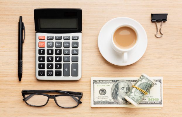 نقش حیاتی حسابدار در مدیریت جریان نقدی و تضمین پایداری مالی کسبوکار